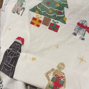 🌟🎄Pottery Barn🎄🌟Star Wars Organic Toodler/Crib Fitted Sheet